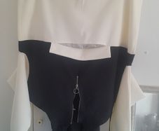 Ladies / Teens light hooded summer jacket with front pocket .
