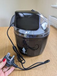 Ice Cream Maker
