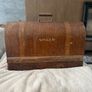 Antique singer sowing machine Image 10