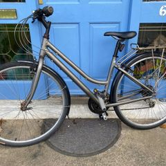 Ridgeback Speed Metro Hybrid  Bicycle - 18 Speed - Fully Equipped