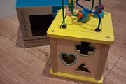 Squirrel play Activity Cube