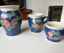 Forrester Bandon Irish Pottery Stoneware Apples