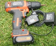 Black & Decker Bdcdd12-qw - 10.8v 1.5ah Ultra Compact Lithium-ion Drill