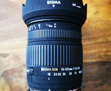 Sigma DC 18-125mm f/3.5-5.6 lens