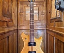 Westone Thunder 1-A 1984