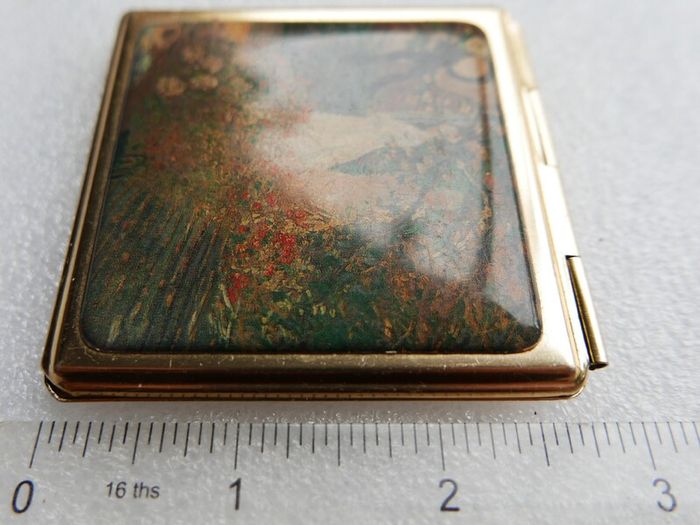 Vintage Art Deco 1930s, hand-painted, enameled compact mirror