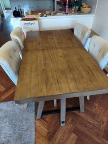 solid wood extendable dining table