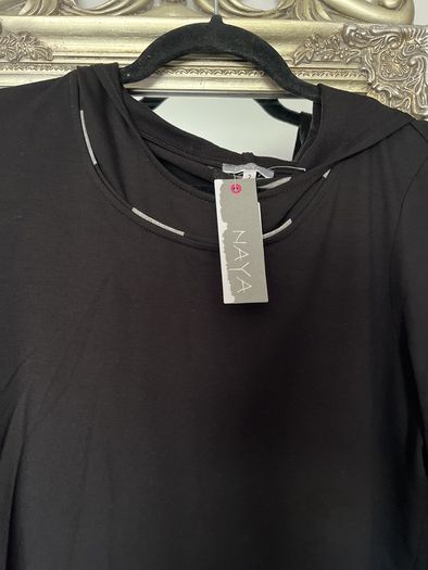 Naya black hooded top with white piping and design down back