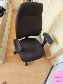 Profesional office chair