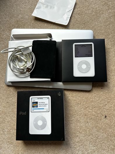 Apple iPod 5th gen 30GB