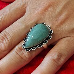 Beautiful Silver Toned Costume Ring - Good Quality - Size R (CS03)