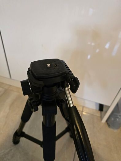 Tripod