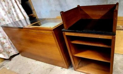 Gallery/Shop Counter in Teak