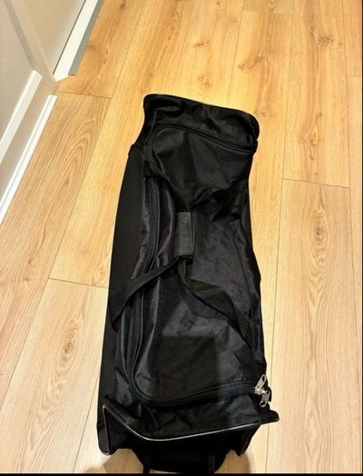 Travel Holdall with Handle and wheels
