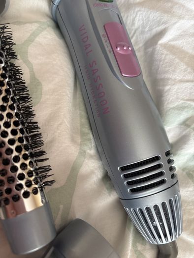 vidal Sassoon hair card