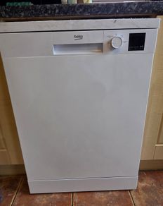 Clean Beko Dishwasher - Excellent Condition!