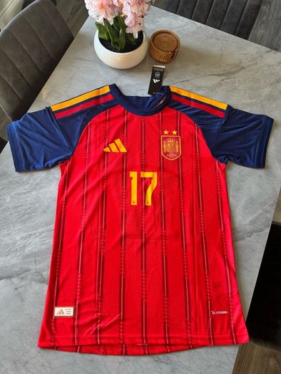 Spain Home jersey WC 26 (2 star version) WilliamsJr#17