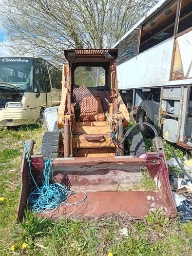 Skid steer case