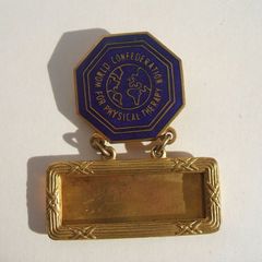 WORLD CONFEDERATION FOR PHYSICAL THERAPY (World Physiotherapy) - a vintage delegate's congress badge (1953)