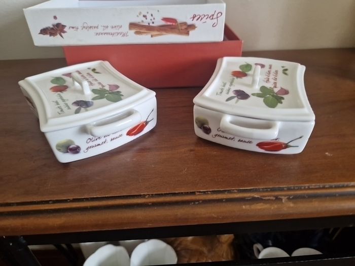 ceramic dishes