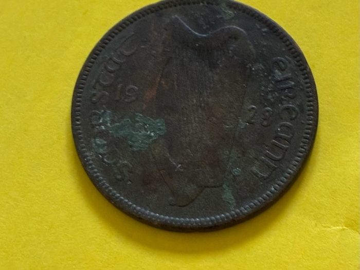 Irish Leath Phingin- 1928/1942