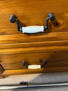 Furniture handles