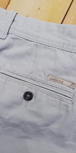 New men's Perry Ellis America chino shorts W38 sand colour