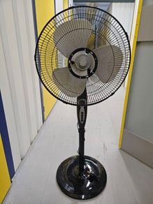 Pedestal fan