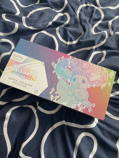 Pokemon prismatic evolutions super premium collection