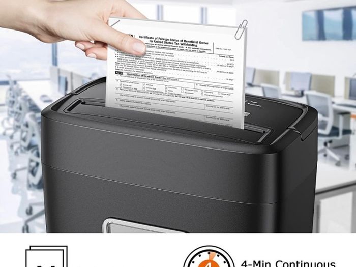 8 Sheet Cross Cut Paper Shredder, Shredder Shred Credit Cards/Staples/Clips for Small Home Office Use, Portable Handle Design with 16L Wastebasket (FREE POSTAGE)