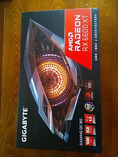 Gigabyte AMD Radeon RX 6600 XT Gaming OC 8G