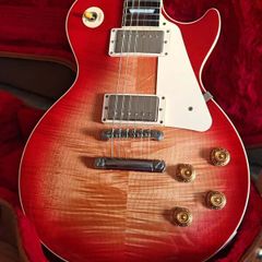 2022 Gibson Les Paul Standard 50s (Delivery available)