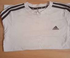 Adidas Tshirt Age 11-12 yrs
