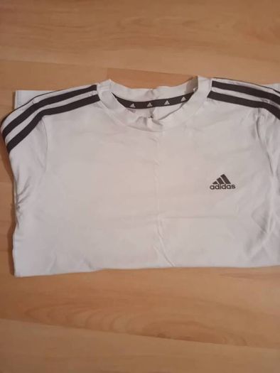 Adidas Tshirt Age 11-12 yrs