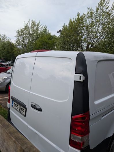 Mercedes Benz E-Vito 111 Ka 6DR