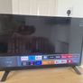 32" Toshiba TV Image 2
