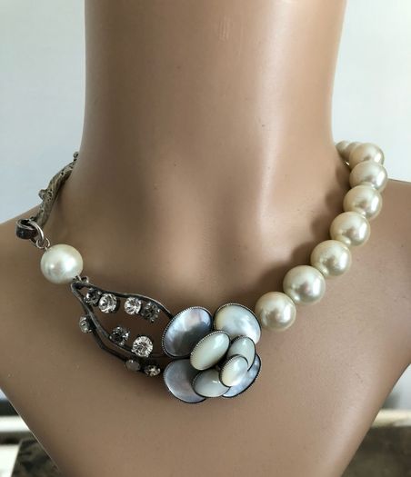Philippe  Ferrandis pearl necklace