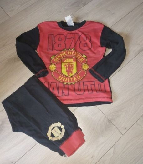 Only 1 Euro Each Picture - Size - 5-6 Years - C.K, Adidas, Manchester United, Primark, Etc