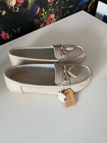 Joe and Joe taupe leather loafers