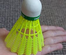 New Badminton Shuttle Mavis 200i - 1 piece