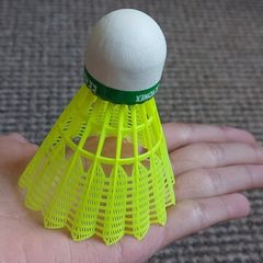 New Badminton Shuttle Mavis 200i - 1 piece