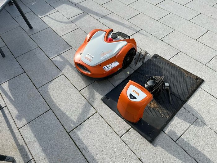 Stihl RMI 632 C Robotic Lawnmower