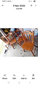 4 Kitchen Chairs