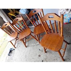 4 Kitchen Chairs