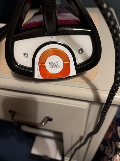 Tefal Ultimate Steam Iron
