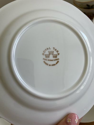 Royal Tara Fine Bone China Tea Set