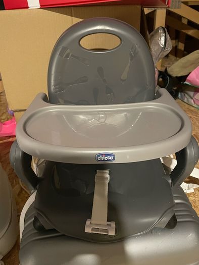Chicco Pocket Snack Booster Seat Portable High Chair
