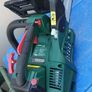 chain saw Image 2