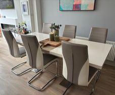 Table & Chairs x6 - chairs/table can be sold separately