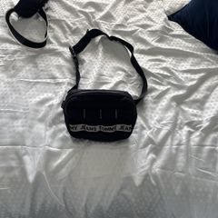 Real Tommy Hilfiger man bag
